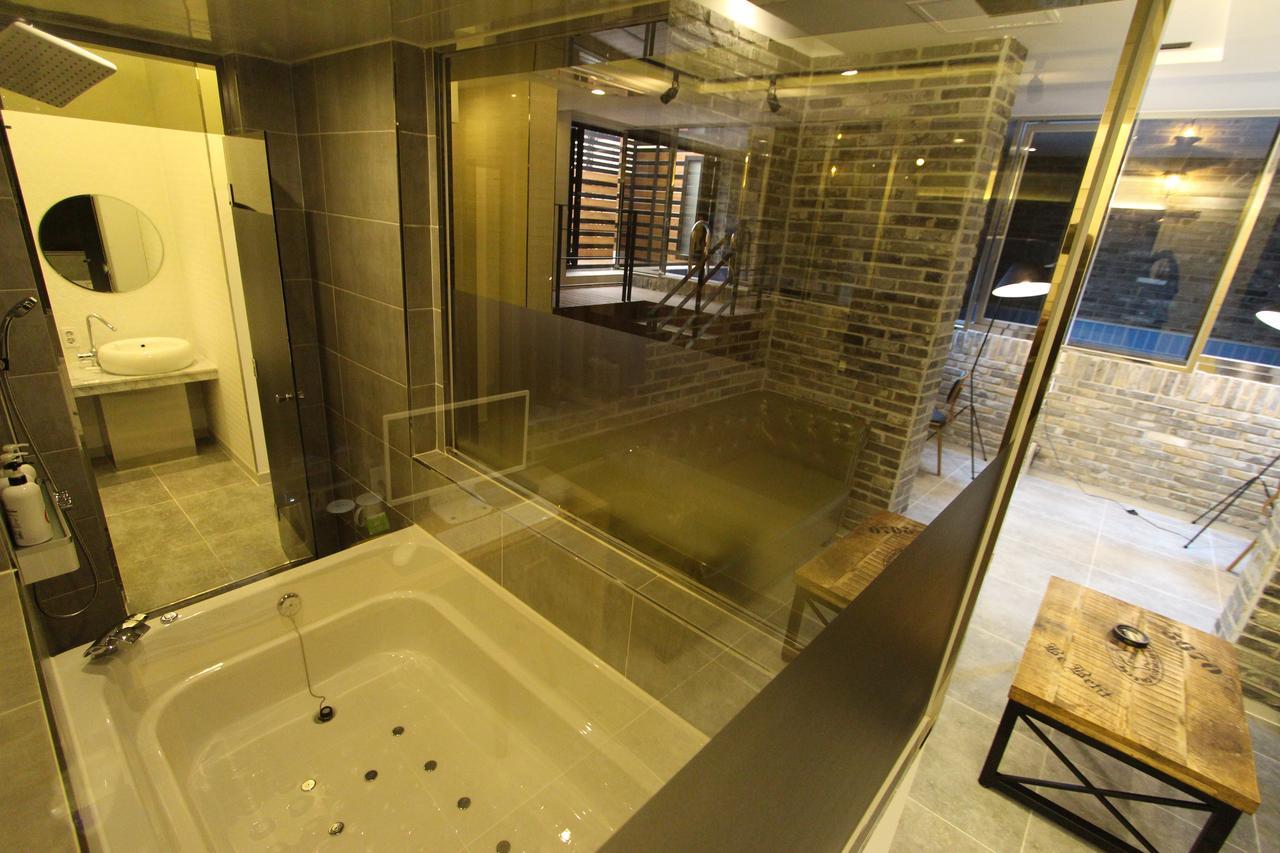 Instar Tourist Hotel Daegu Exterior photo