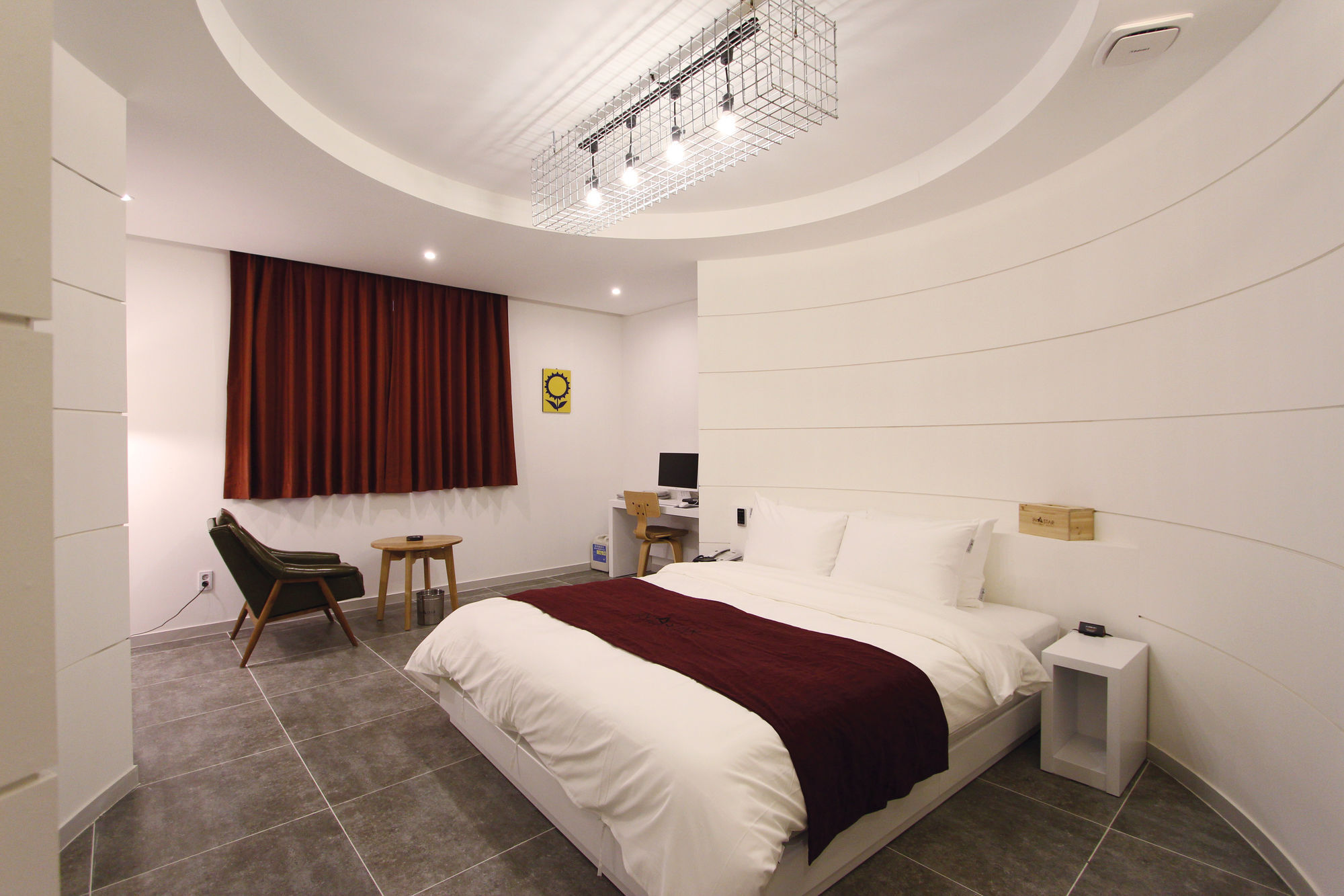 Instar Tourist Hotel Daegu Exterior photo